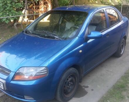 Синий Шевроле Авео, объемом двигателя 1.5 л и пробегом 217 тыс. км за 1950 $, фото 3 на Automoto.ua