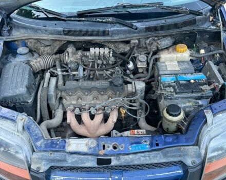 Синій Шевроле Авео, об'ємом двигуна 1.5 л та пробігом 231 тис. км за 1950 $, фото 4 на Automoto.ua