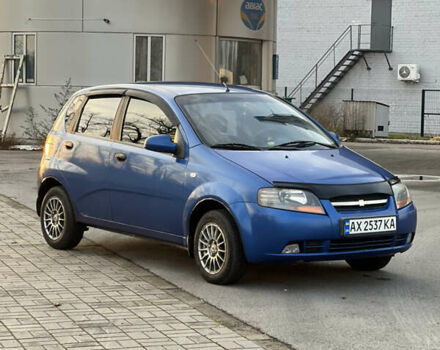 Синий Шевроле Авео, объемом двигателя 1.5 л и пробегом 211 тыс. км за 2800 $, фото 1 на Automoto.ua