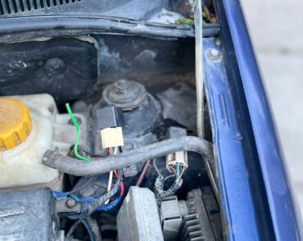 Синій Шевроле Авео, об'ємом двигуна 1.5 л та пробігом 231 тис. км за 1950 $, фото 6 на Automoto.ua