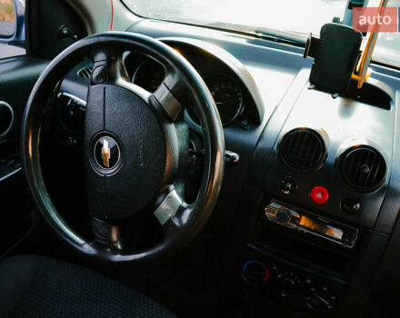 Синій Шевроле Авео, об'ємом двигуна 1.5 л та пробігом 285 тис. км за 2900 $, фото 28 на Automoto.ua