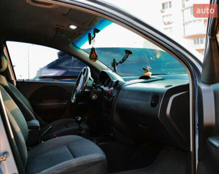 Синій Шевроле Авео, об'ємом двигуна 1.5 л та пробігом 285 тис. км за 2900 $, фото 26 на Automoto.ua