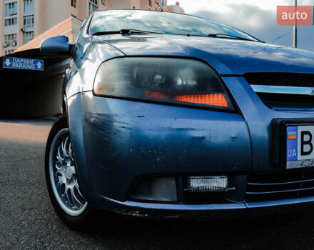 Синій Шевроле Авео, об'ємом двигуна 1.5 л та пробігом 285 тис. км за 2900 $, фото 3 на Automoto.ua