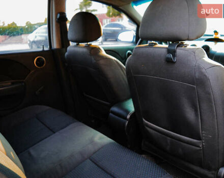 Синій Шевроле Авео, об'ємом двигуна 1.5 л та пробігом 285 тис. км за 2900 $, фото 34 на Automoto.ua