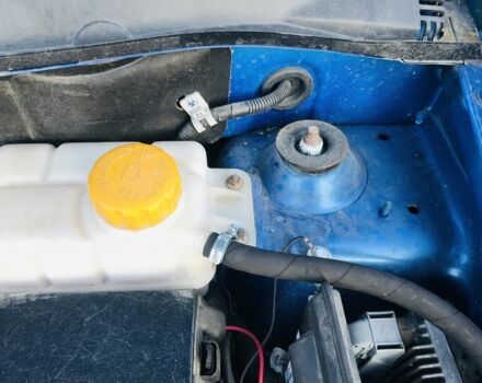 Синий Шевроле Авео, объемом двигателя 1.5 л и пробегом 205 тыс. км за 4250 $, фото 4 на Automoto.ua