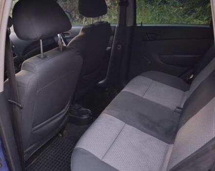 Синій Шевроле Авео, об'ємом двигуна 1.5 л та пробігом 325 тис. км за 3500 $, фото 4 на Automoto.ua