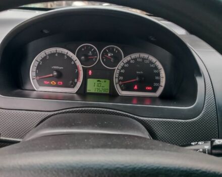 Синій Шевроле Авео, об'ємом двигуна 1.2 л та пробігом 175 тис. км за 2650 $, фото 7 на Automoto.ua