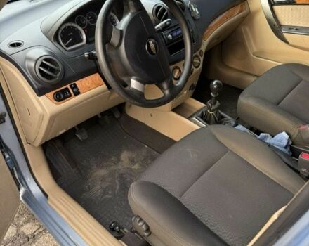 Синій Шевроле Авео, об'ємом двигуна 1.6 л та пробігом 230 тис. км за 4000 $, фото 6 на Automoto.ua