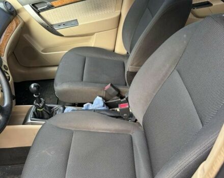 Синій Шевроле Авео, об'ємом двигуна 1.6 л та пробігом 230 тис. км за 4000 $, фото 4 на Automoto.ua