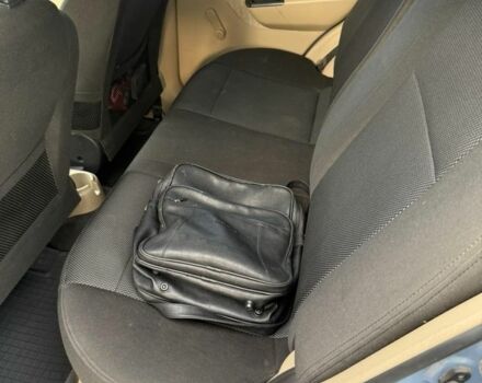 Синій Шевроле Авео, об'ємом двигуна 1.6 л та пробігом 230 тис. км за 4000 $, фото 5 на Automoto.ua