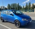 Синий Шевроле Авео, объемом двигателя 1.5 л и пробегом 300 тыс. км за 2000 $, фото 1 на Automoto.ua