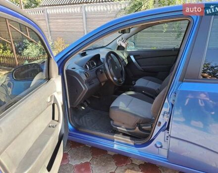 Синий Шевроле Авео, объемом двигателя 0 л и пробегом 74 тыс. км за 4500 $, фото 3 на Automoto.ua