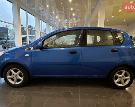 Синий Шевроле Авео, объемом двигателя 1.5 л и пробегом 217 тыс. км за 3999 $, фото 3 на Automoto.ua
