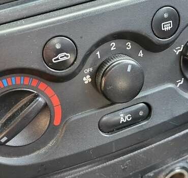 Шевроле Авео 2008 в Сумах на Automoto.ua Синий Шевроле Авео, объемом двигателя 1.5 л и пробегом 226 тыс. км за 4200 $, фото 16 на Automoto.ua