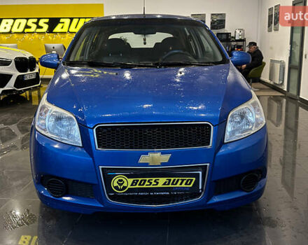 Синий Шевроле Авео, объемом двигателя 1.5 л и пробегом 217 тыс. км за 3999 $, фото 1 на Automoto.ua
