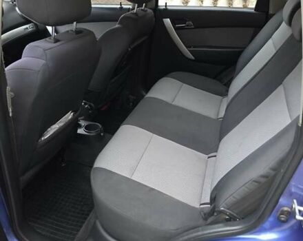 Синий Шевроле Авео, объемом двигателя 1.4 л и пробегом 205 тыс. км за 4200 $, фото 7 на Automoto.ua