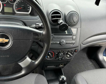 Синий Шевроле Авео, объемом двигателя 1.21 л и пробегом 160 тыс. км за 4300 $, фото 5 на Automoto.ua
