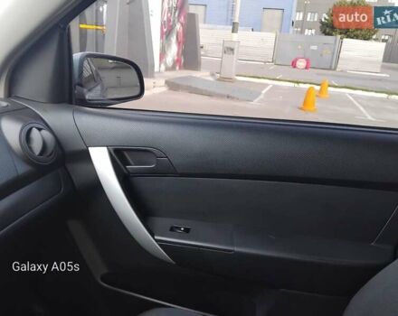Шевроле Авео 2011 в Киеве на Automoto.ua Синий Шевроле Авео, объемом двигателя 1.5 л и пробегом 115 тыс. км за 4800 $, фото 14 на Automoto.ua