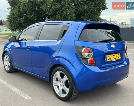 Синий Шевроле Авео, объемом двигателя 1.4 л и пробегом 160 тыс. км за 5999 $, фото 2 на Automoto.ua