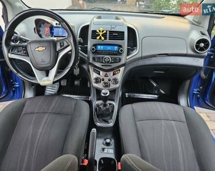 Синій Шевроле Авео, об'ємом двигуна 1.25 л та пробігом 218 тис. км за 4900 $, фото 46 на Automoto.ua