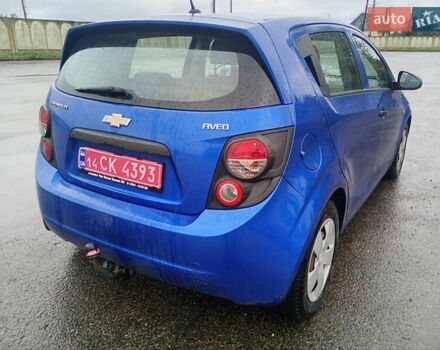 Синій Шевроле Авео, об'ємом двигуна 1.2 л та пробігом 248 тис. км за 5300 $, фото 4 на Automoto.ua
