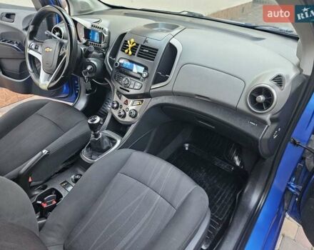 Синій Шевроле Авео, об'ємом двигуна 1.25 л та пробігом 218 тис. км за 4900 $, фото 39 на Automoto.ua