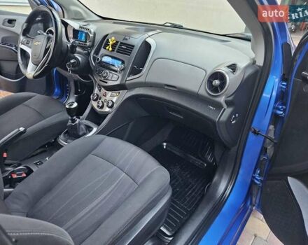 Синій Шевроле Авео, об'ємом двигуна 1.25 л та пробігом 218 тис. км за 4900 $, фото 41 на Automoto.ua