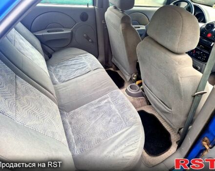 Синий Шевроле Авео, объемом двигателя 1.4 л и пробегом 270 тыс. км за 1500 $, фото 5 на Automoto.ua