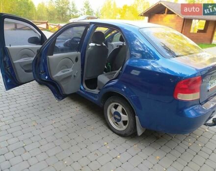 Синій Шевроле Авео, об'ємом двигуна 1.5 л та пробігом 225 тис. км за 2750 $, фото 8 на Automoto.ua