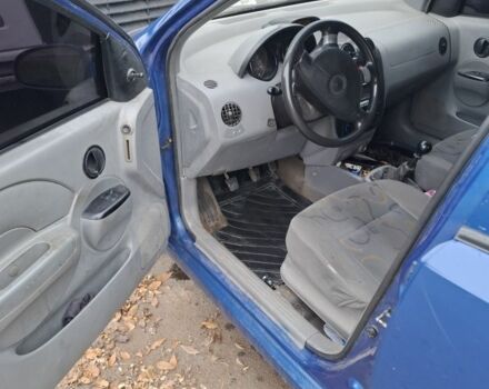 Синий Шевроле Авео, объемом двигателя 0 л и пробегом 300 тыс. км за 2000 $, фото 2 на Automoto.ua