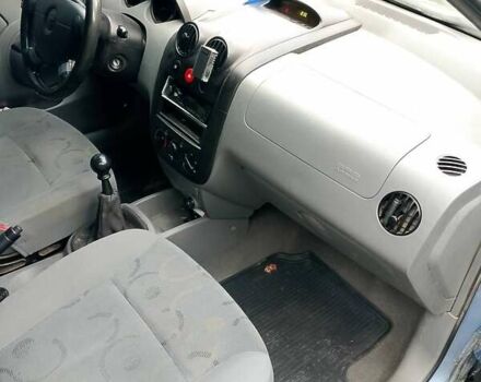 Синій Шевроле Авео, об'ємом двигуна 1.5 л та пробігом 190 тис. км за 2100 $, фото 5 на Automoto.ua