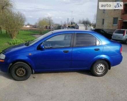 Синій Шевроле Авео, об'ємом двигуна 1.5 л та пробігом 285 тис. км за 3300 $, фото 2 на Automoto.ua