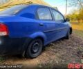 Синий Шевроле Авео, объемом двигателя 1.5 л и пробегом 100 тыс. км за 800 $, фото 1 на Automoto.ua