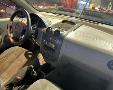 Синій Шевроле Авео, об'ємом двигуна 1.5 л та пробігом 150 тис. км за 1500 $, фото 6 на Automoto.ua