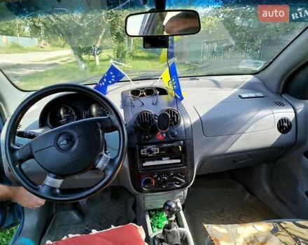 Синій Шевроле Авео, об'ємом двигуна 1.5 л та пробігом 151 тис. км за 3200 $, фото 3 на Automoto.ua
