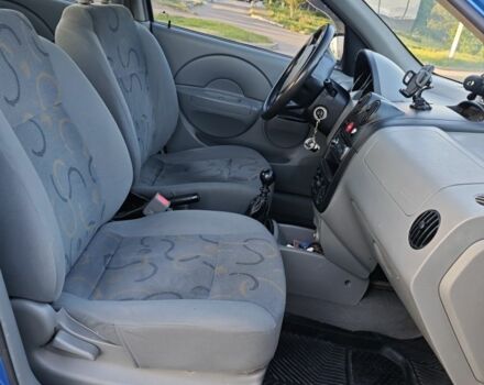 Синий Шевроле Авео, объемом двигателя 1.5 л и пробегом 203 тыс. км за 4000 $, фото 5 на Automoto.ua