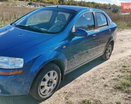 Шевроле Авео 2005 в Житомире на Automoto.ua Синий Шевроле Авео, объемом двигателя 1.5 л и пробегом 152 тыс. км за 4300 $, фото 5 на Automoto.ua