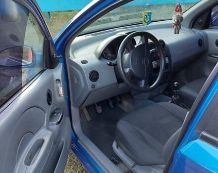 Синий Шевроле Авео, объемом двигателя 1.5 л и пробегом 200 тыс. км за 3100 $, фото 1 на Automoto.ua