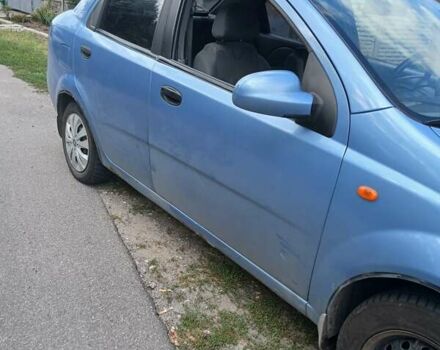 Синий Шевроле Авео, объемом двигателя 1.5 л и пробегом 290 тыс. км за 3200 $, фото 5 на Automoto.ua