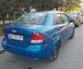 Синий Шевроле Авео, объемом двигателя 1.5 л и пробегом 300 тыс. км за 950 $, фото 1 на Automoto.ua