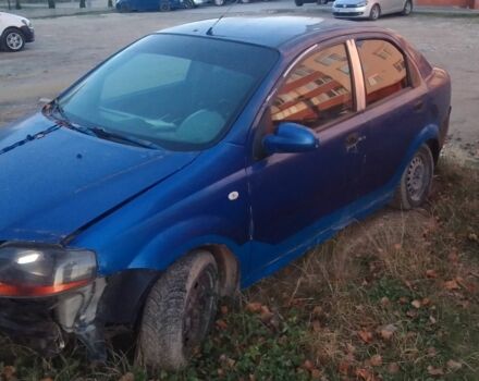 Синій Шевроле Авео, об'ємом двигуна 1.5 л та пробігом 250 тис. км за 900 $, фото 1 на Automoto.ua