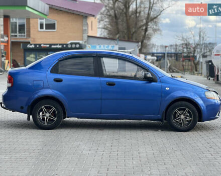 Синий Шевроле Авео, объемом двигателя 1.5 л и пробегом 220 тыс. км за 2500 $, фото 4 на Automoto.ua