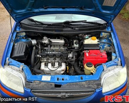 Шевроле Авео 2005 в Сумах на Automoto.ua Синий Шевроле Авео, объемом двигателя 1.5 л и пробегом 168 тыс. км за 3080 $, фото 12 на Automoto.ua