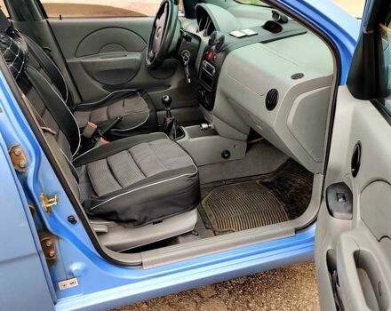 Синий Шевроле Авео, объемом двигателя 1.5 л и пробегом 240 тыс. км за 3100 $, фото 10 на Automoto.ua