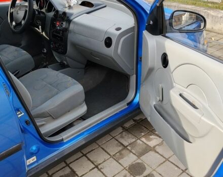 Синій Шевроле Авео, об'ємом двигуна 1.5 л та пробігом 180 тис. км за 1600 $, фото 18 на Automoto.ua