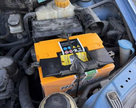 Синий Шевроле Авео, объемом двигателя 1.5 л и пробегом 220 тыс. км за 3200 $, фото 4 на Automoto.ua