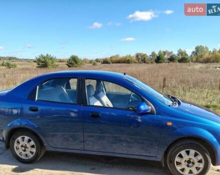 Шевроле Авео 2005 в Житомире на Automoto.ua Синий Шевроле Авео, объемом двигателя 1.5 л и пробегом 152 тыс. км за 4300 $, фото 4 на Automoto.ua