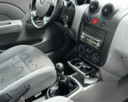 Синій Шевроле Авео, об'ємом двигуна 1.5 л та пробігом 58 тис. км за 4400 $, фото 11 на Automoto.ua