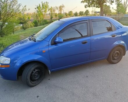 Синий Шевроле Авео, объемом двигателя 1.5 л и пробегом 203 тыс. км за 4000 $, фото 1 на Automoto.ua