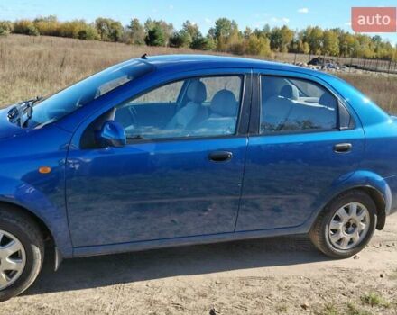 Шевроле Авео 2005 в Житомире на Automoto.ua Синий Шевроле Авео, объемом двигателя 1.5 л и пробегом 152 тыс. км за 4300 $, фото 6 на Automoto.ua